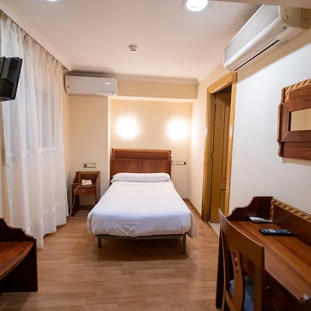 Hotel Jeronimos Y Terraza Monasterio (adults Only)