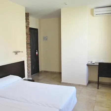 Jeronimos Y Terraza Monasterio (adults Only)