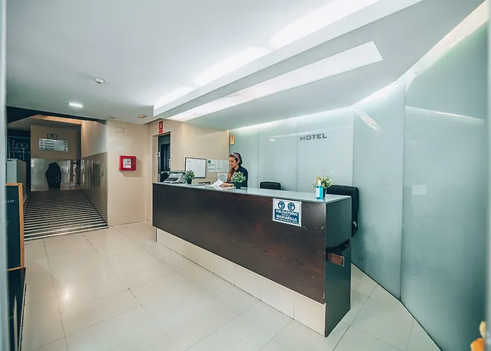 Hotel Jeronimos Y Terraza Monasterio (adults Only) 2*