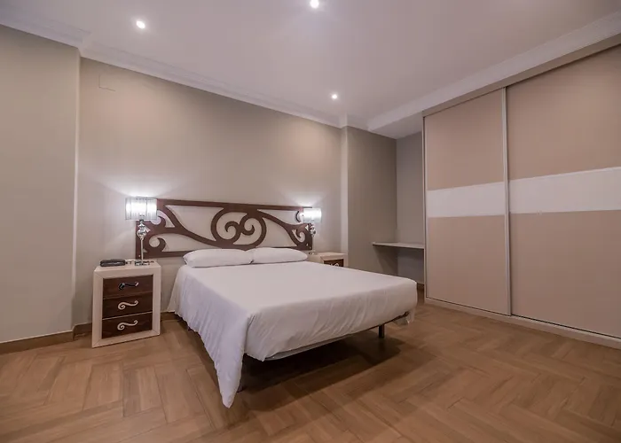 Hotel Jeronimos Y Terraza Monasterio (adults Only) 2*
