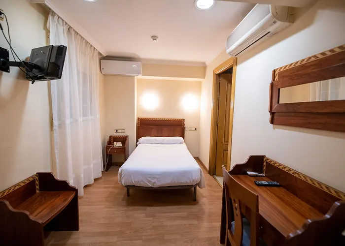 Hotel Jeronimos Y Terraza Monasterio (adults Only)