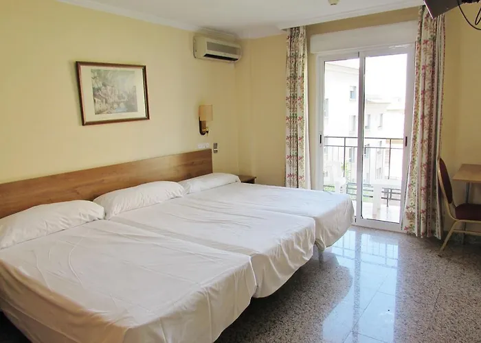 Hotel Jeronimos Y Terraza Monasterio (adults Only) 2*